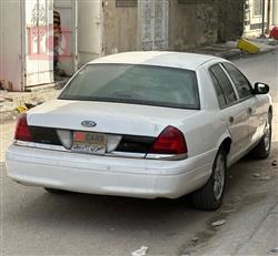 فورد كراون فيكتوريا